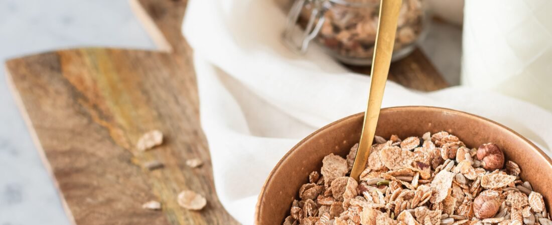 Fibermaxxing: How Much Fiber Should You Eat a Day? Benefits, Foods, Risks and 7-Day Plan