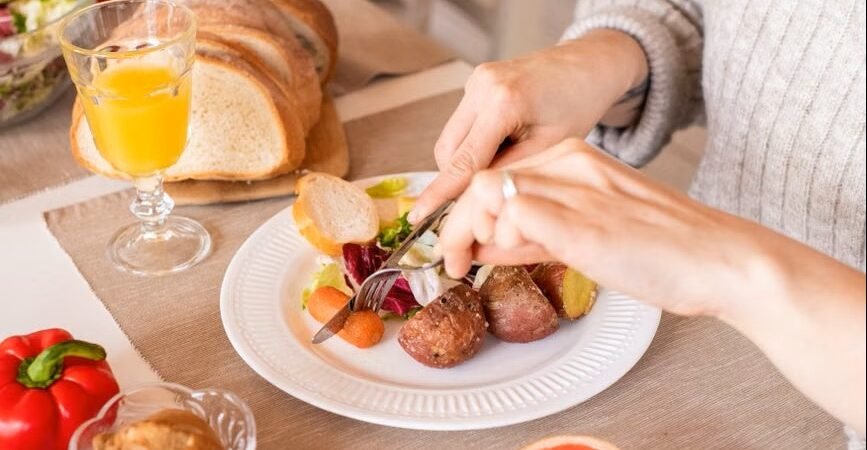 Foods That Lower Cortisol: 30 Best Foods for Stress, Cortisol Belly & Better Sleep